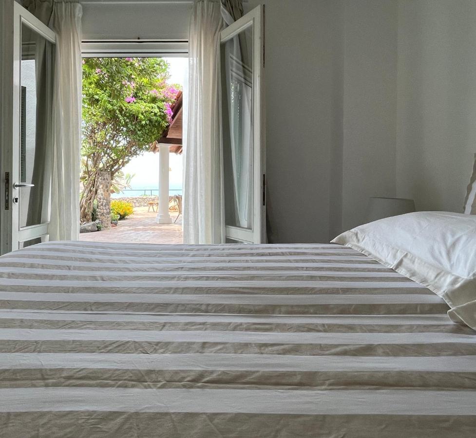 Nelinda Waterfront Accommodation Casamicciola Terme Екстер'єр фото