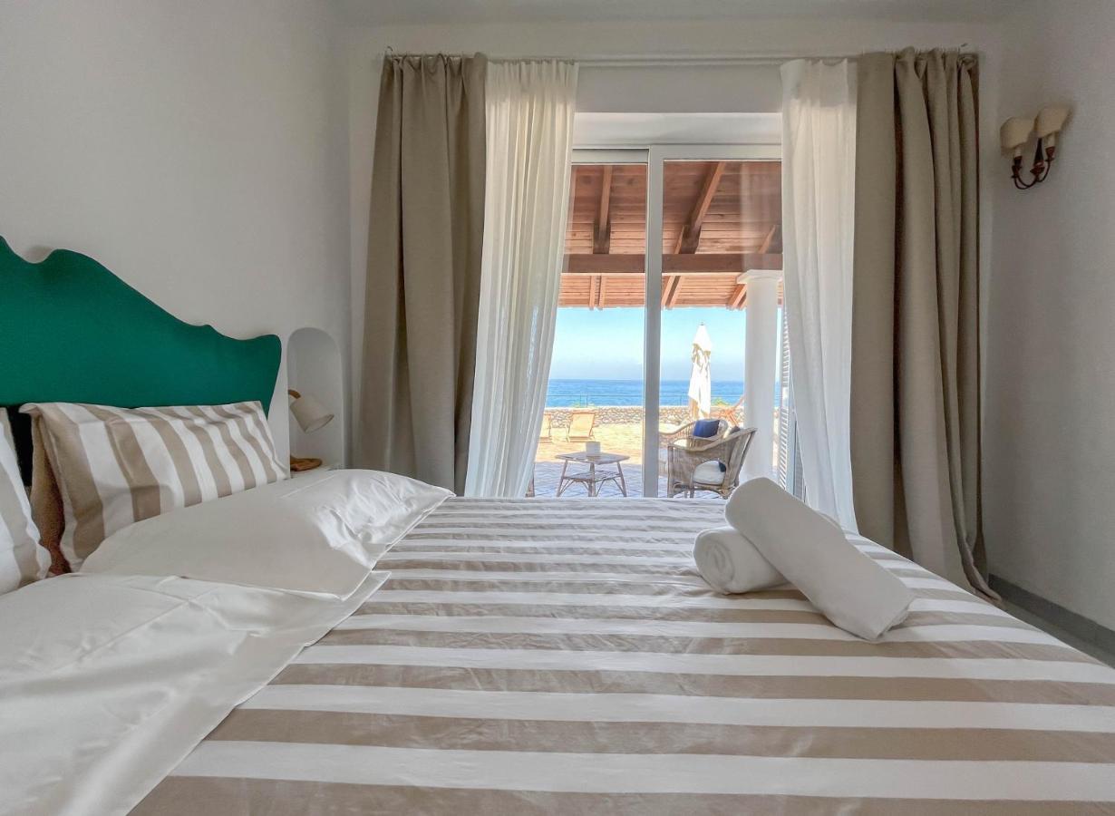 Nelinda Waterfront Accommodation Casamicciola Terme Екстер'єр фото